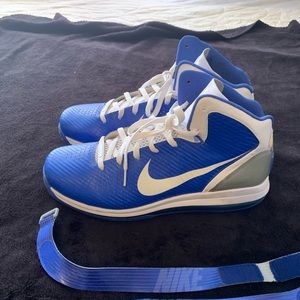 Nike HyperDunk Size 13